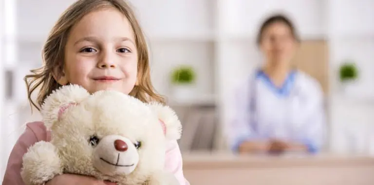 lapsen_lääkärikäynti