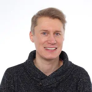 Eetu Pello erikoistuva lastenlääkäri