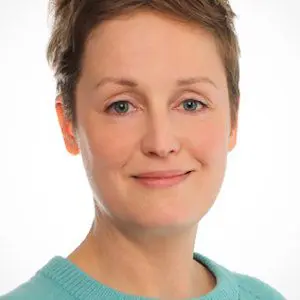 Noora Helin Yleislääkäri, lastentauteihin ja lastenpsykiatriaan erikoistuva